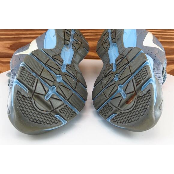 Nike Women‎ Size 7 M Gray Running Mesh - Picture 8 of 8